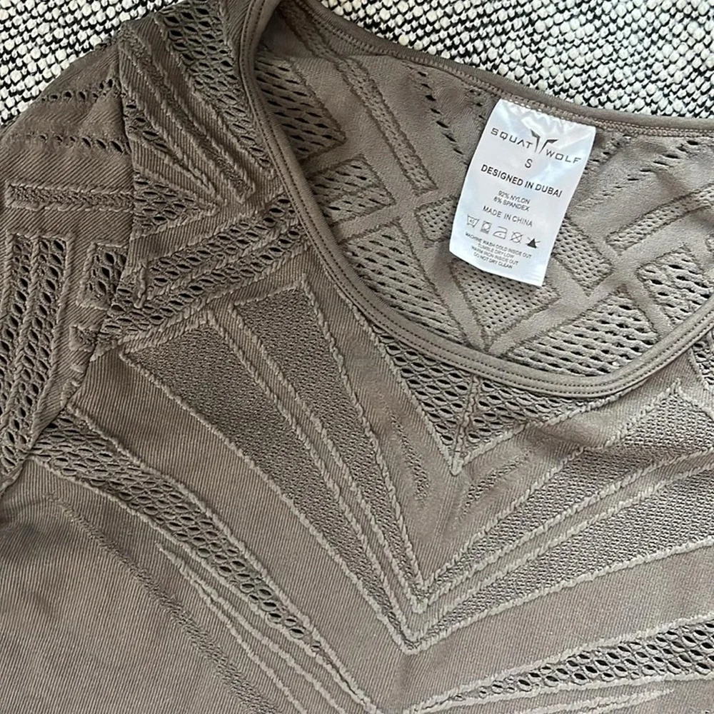 WOLF T-shirts, size S / 36 / 8, photo 2