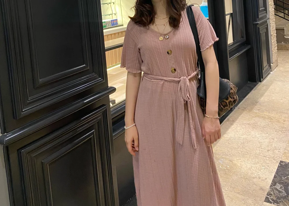 Max Midi Dresses