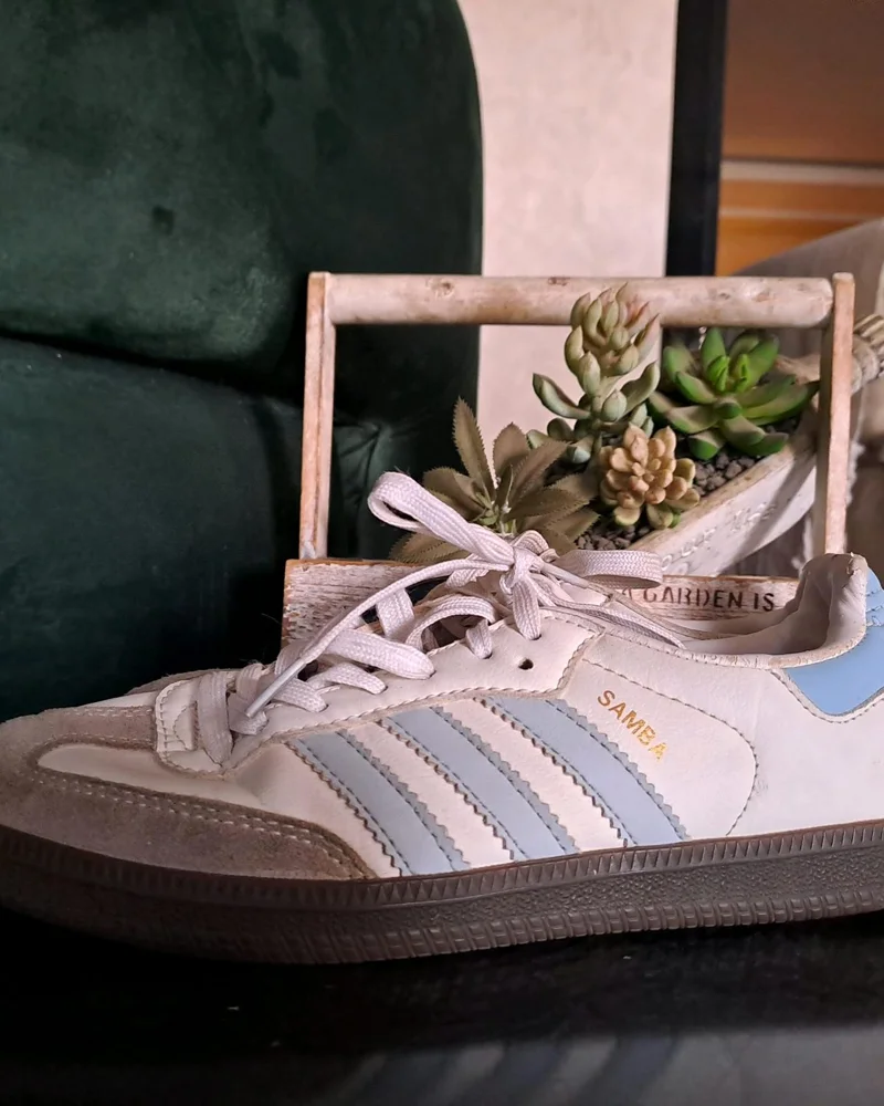 adidas Sneakers, size W39, photo 5