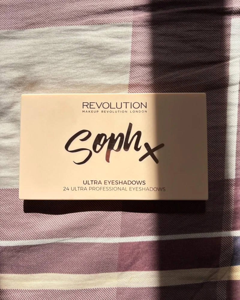 Revolution Makeup, size No Size, photo 4