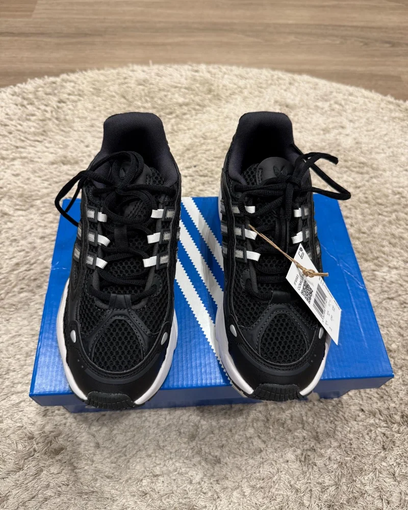 adidas Sneakers, size 37, photo 2