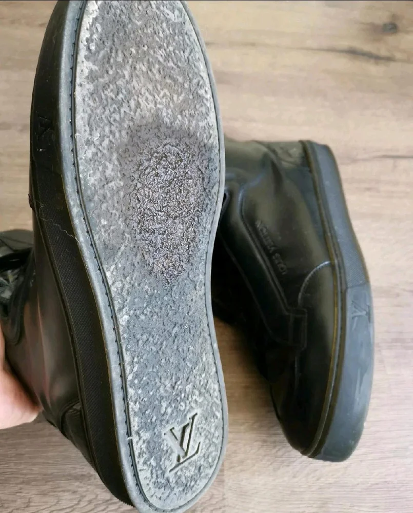 Louis Vuitton Sneakers, size 42.5, photo 5
