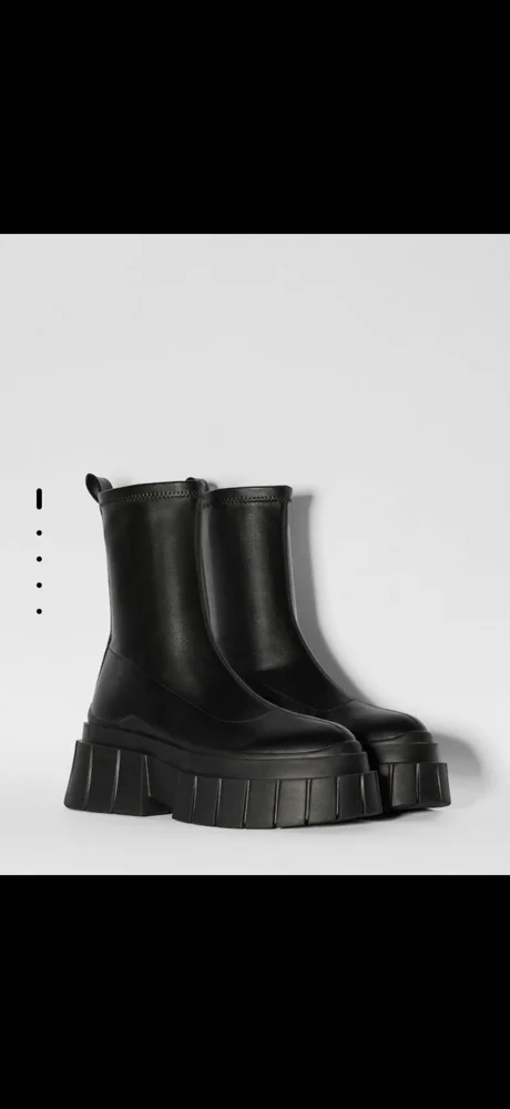 Bershka Boots