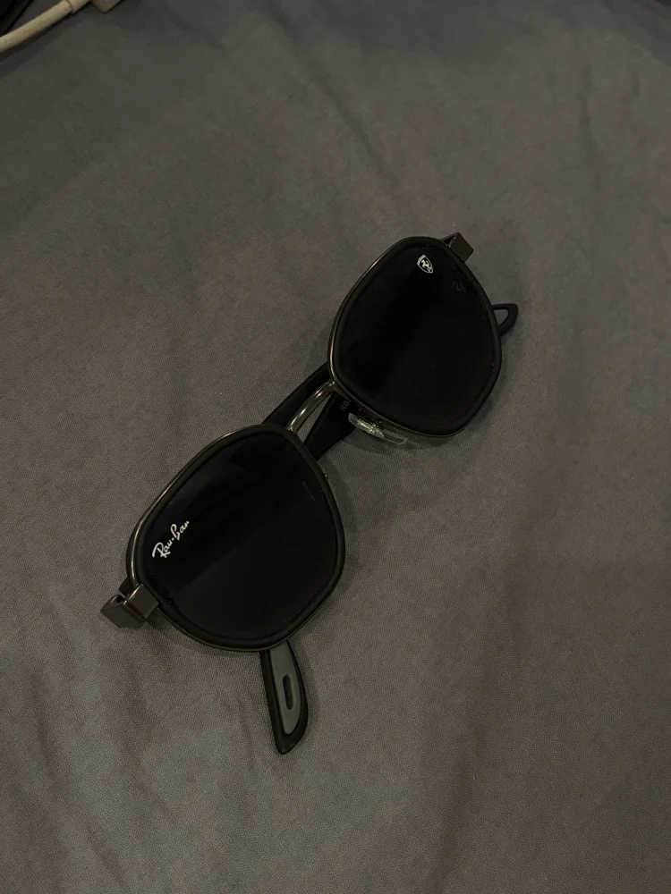 Ray-Ban Sunglasses
