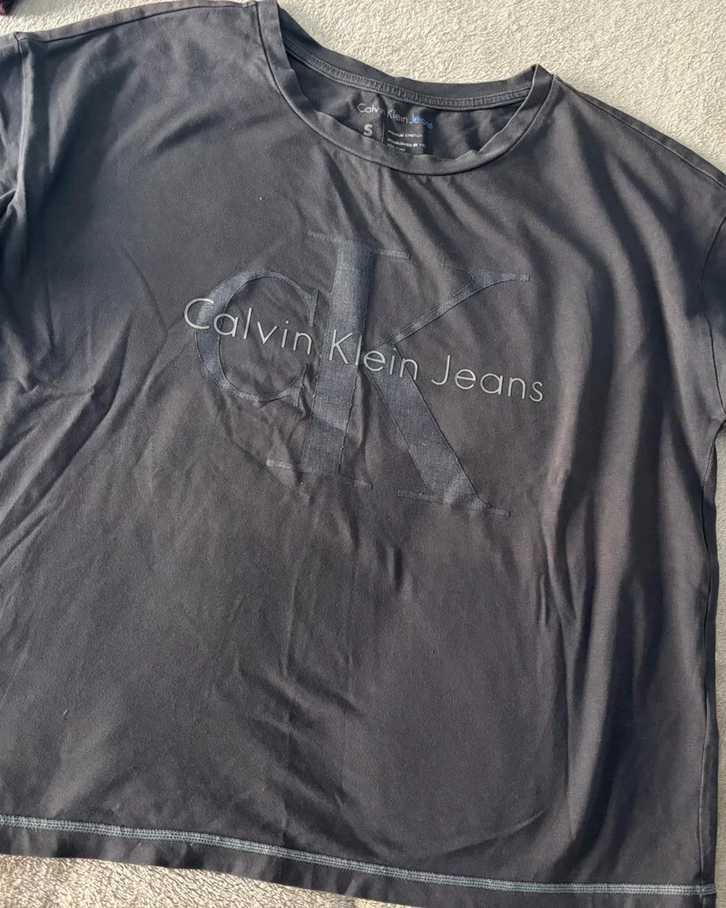 Calvin Klein T-shirts