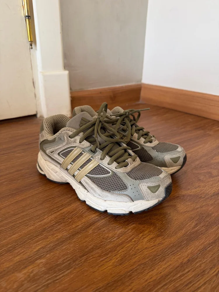 adidas Sneakers, size 37, photo 2