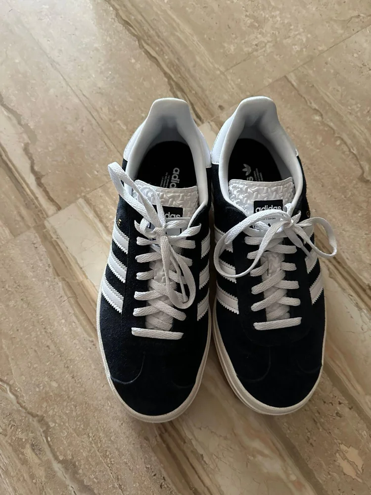 adidas Sneakers, size 39, photo 2