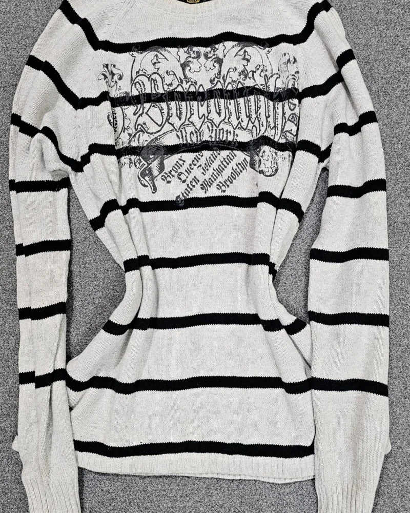 Sweaters & Pullovers