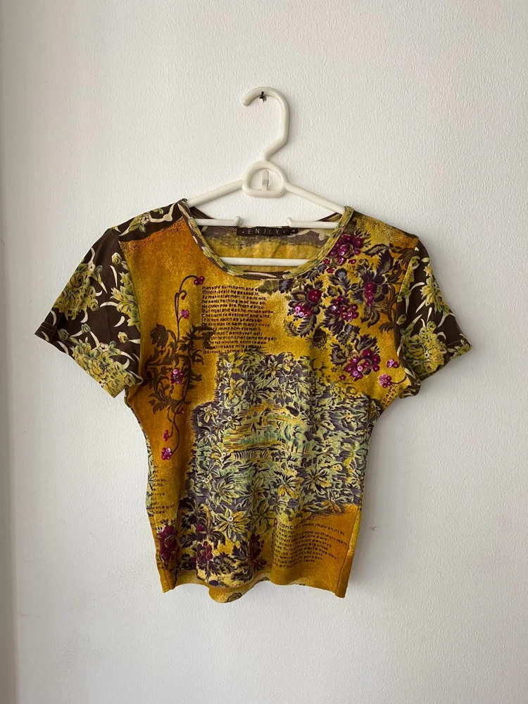 T-shirts