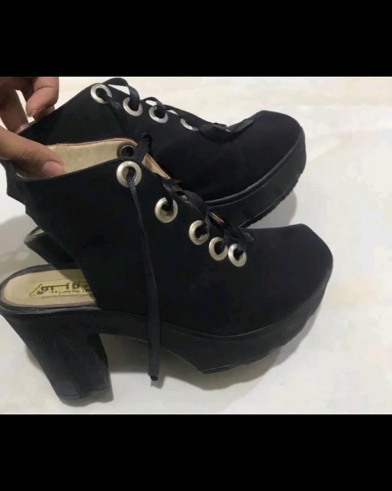 Lace-ups, size 37, photo 2