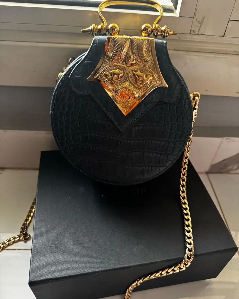 Okhtein Cross-Body Bag