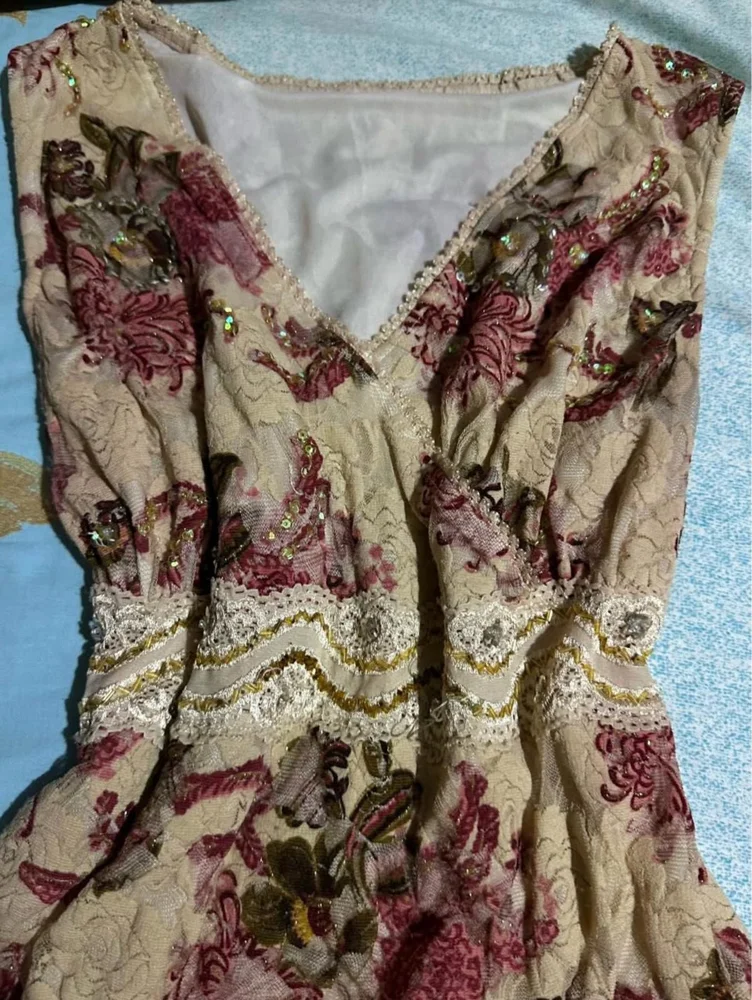 Midi Dresses