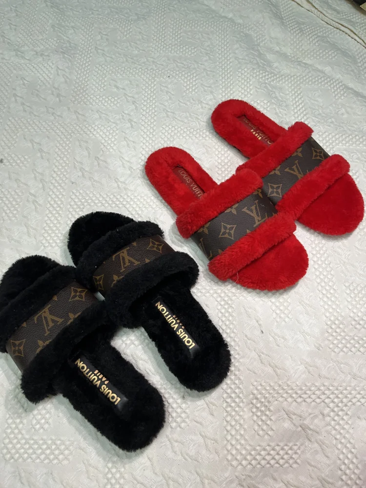 Louis Vuitton Flip-flops, size 37, photo 3