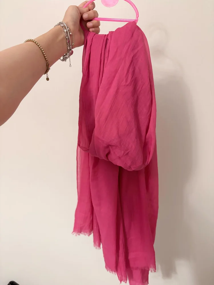 Stradivarius Scarves
