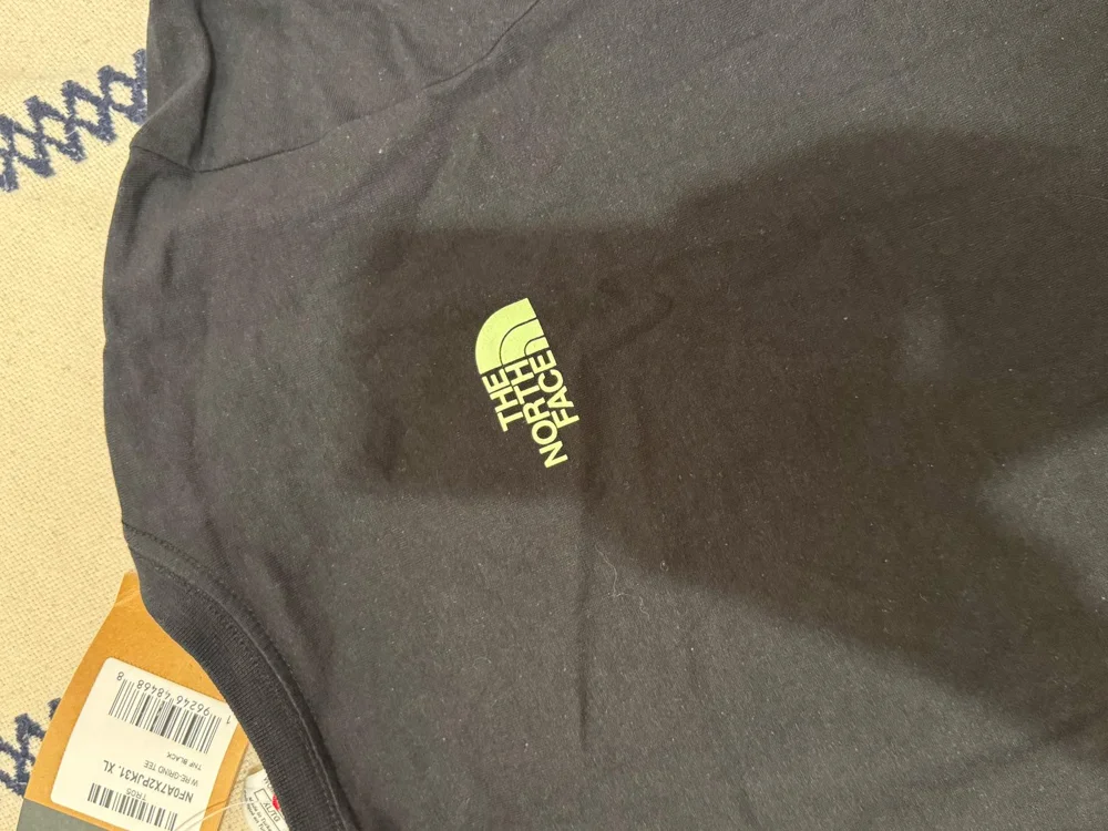 The North Face T-shirts, size XL / 42 / 14, photo 3