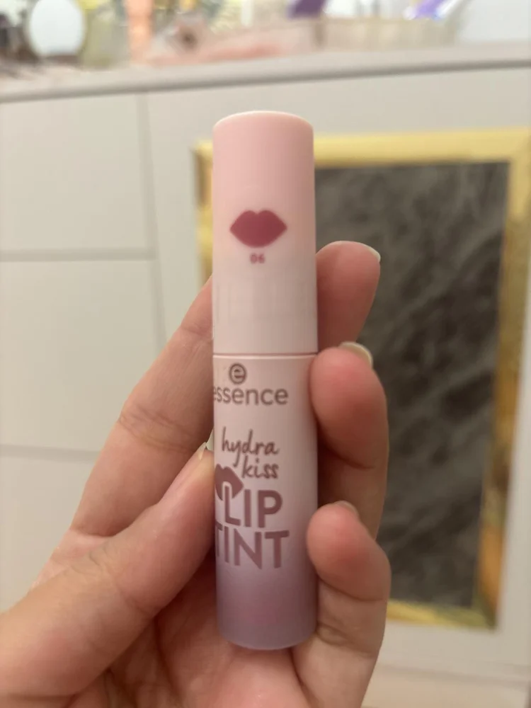 Essence Makeup