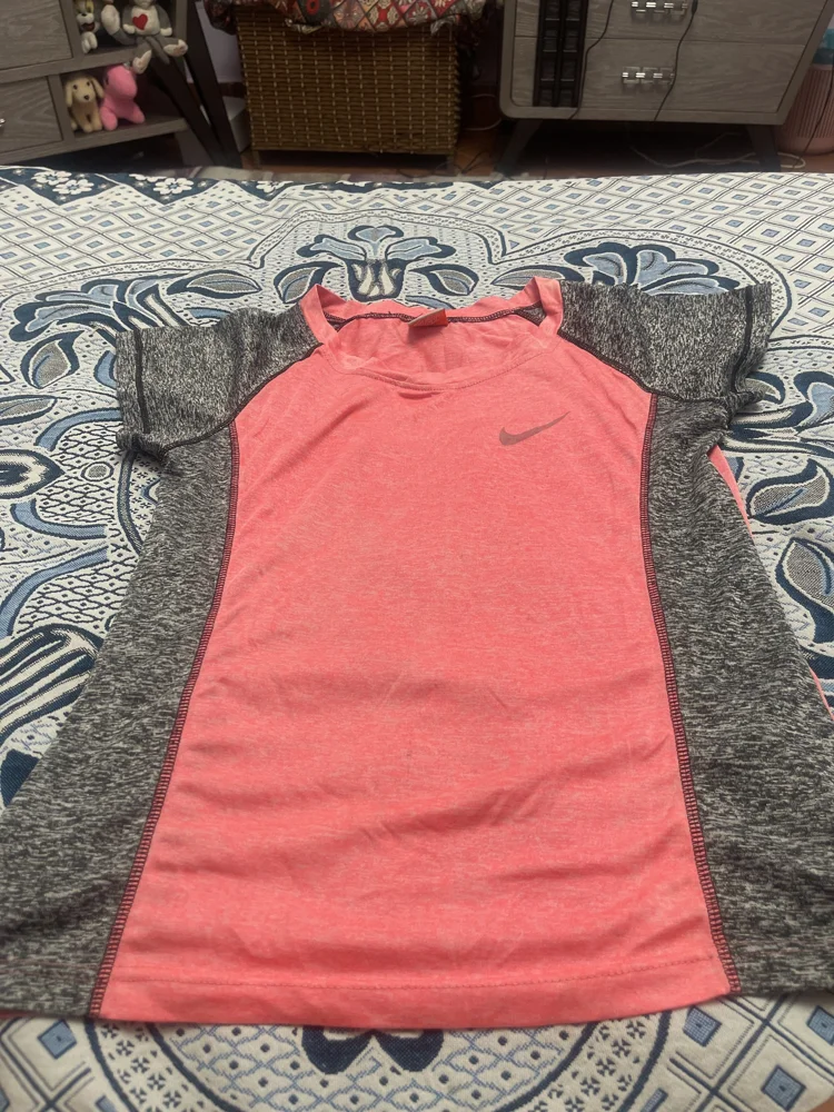 Nike T-shirts