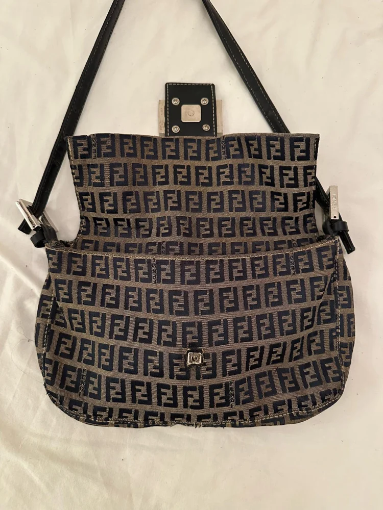 Fendi Shoulder Bag, size One size, photo 3