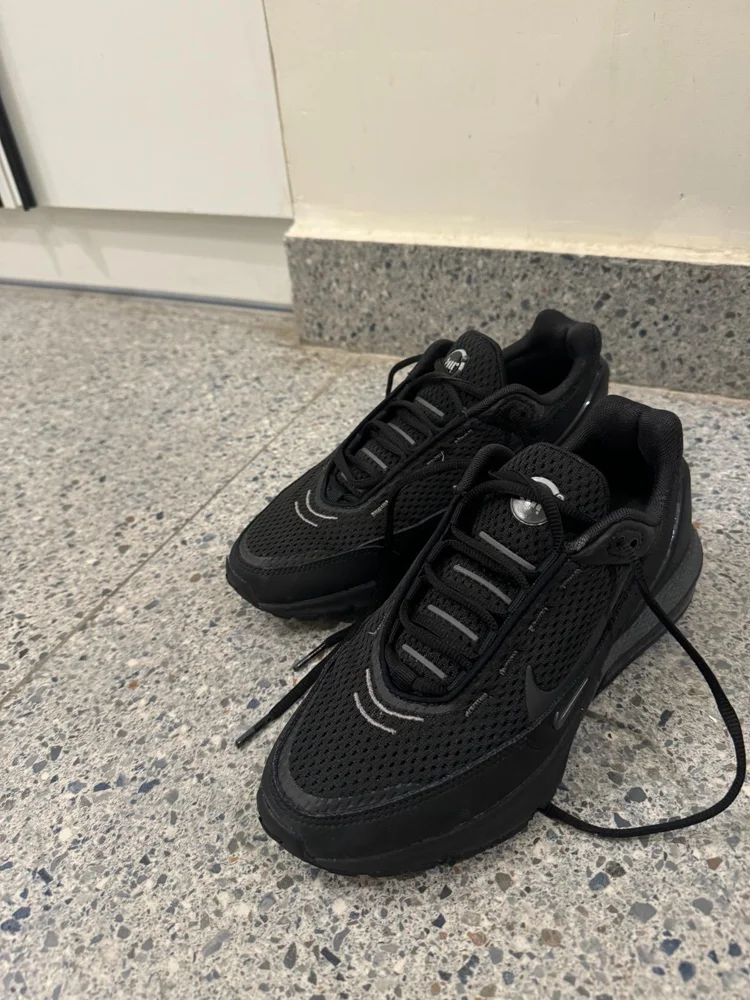 Nike Sneakers, size 38, photo 2