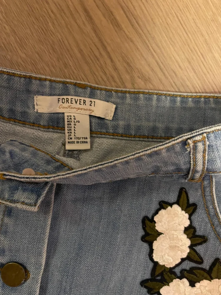 Forever 21 Skirts, size L / 40 / 12, photo 3