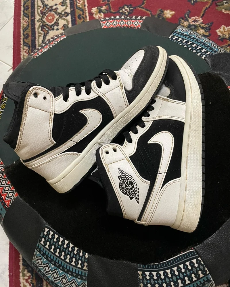 Nike Sneakers