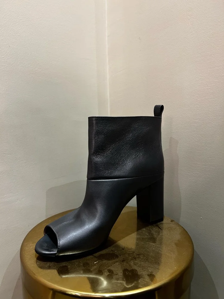Golden Goose Block Heels, size 37, photo 5