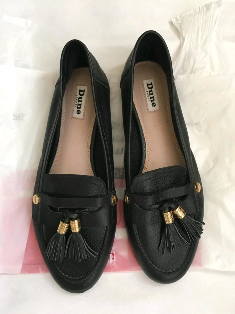 Dune London Flats