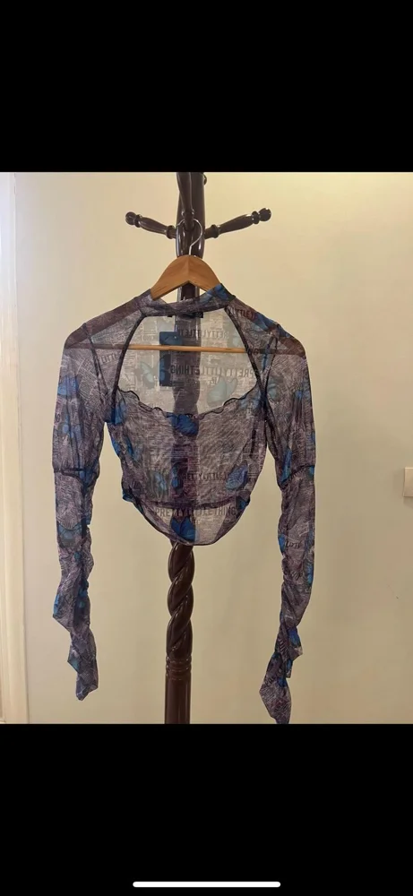 PrettyLittleThing Blouses