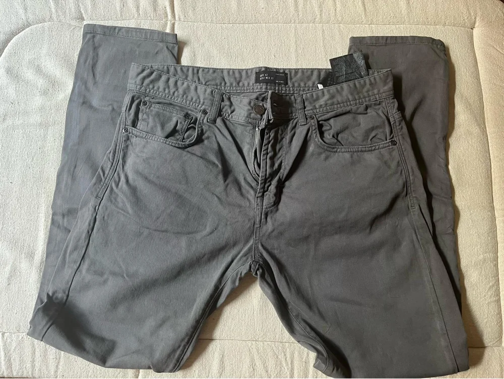 Zara Jeans