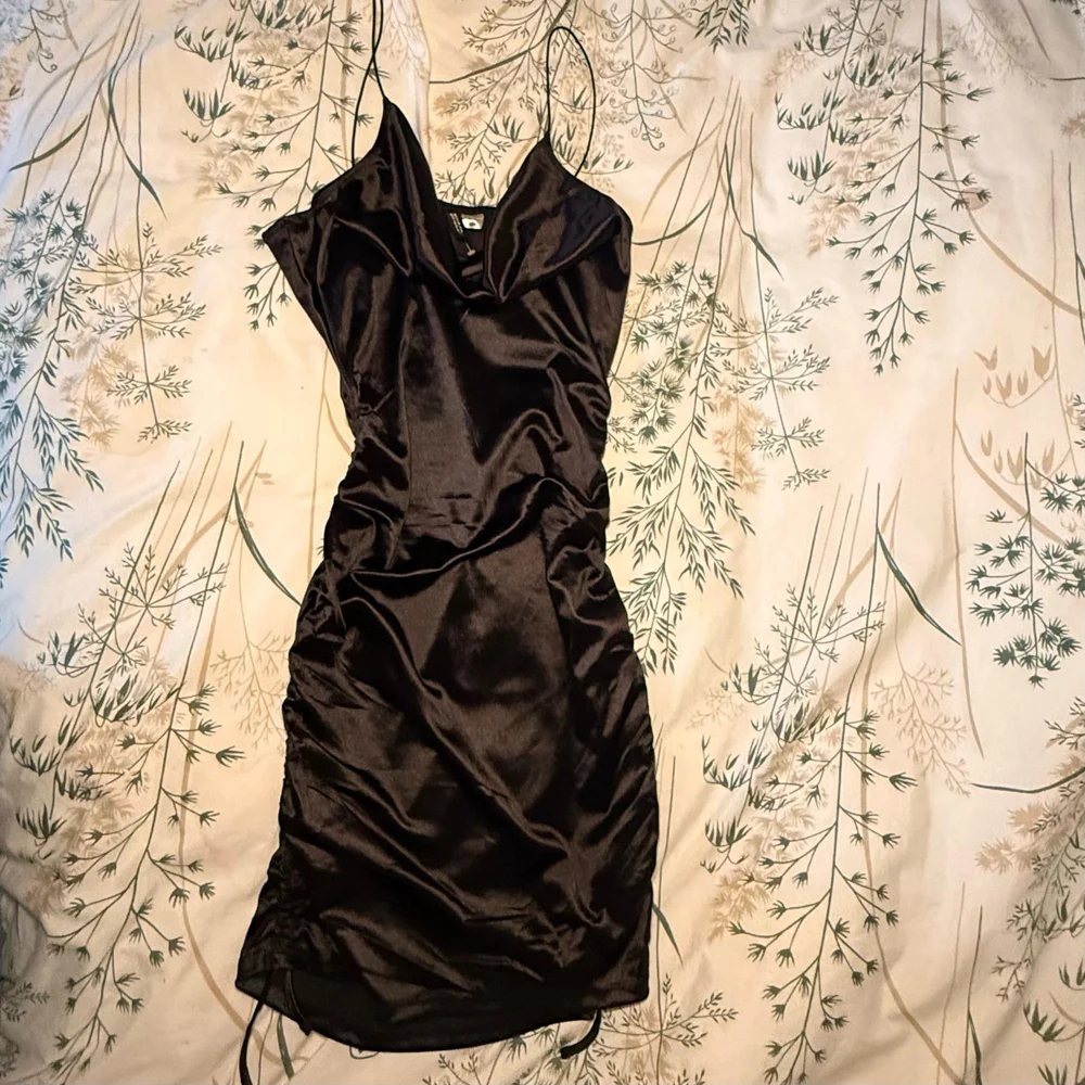 H&M Midi Dresses, size M / 38 / 10, photo 2