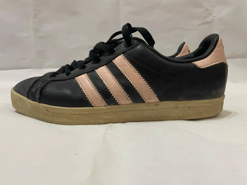 adidas Originals Sneakers