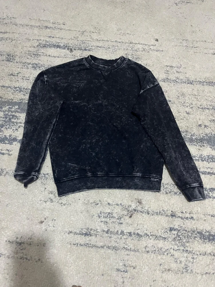 Local Sweaters & Pullovers