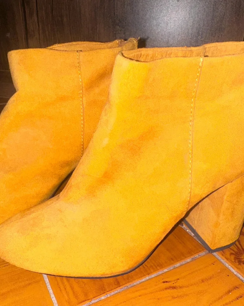 Pull & Bear Boots