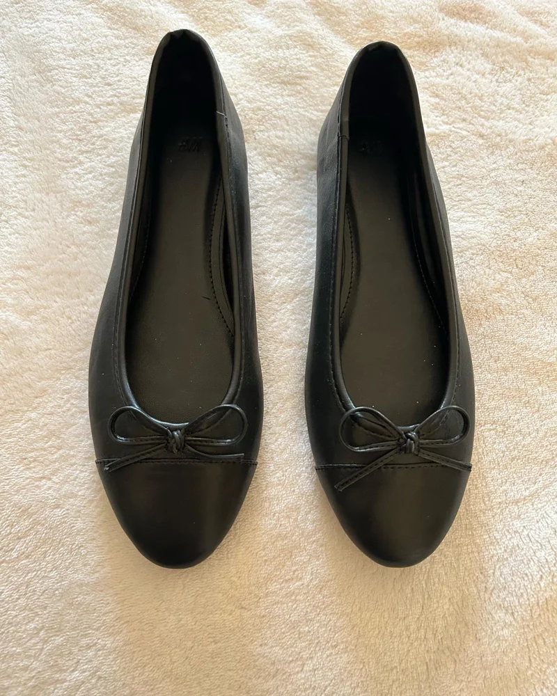 H&M Flats