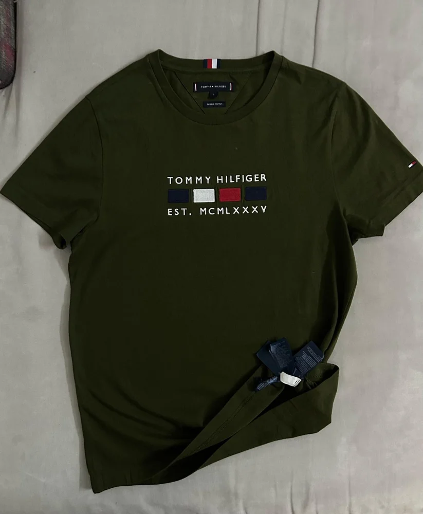 Tommy Hilfiger T-shirts, size S, photo 3