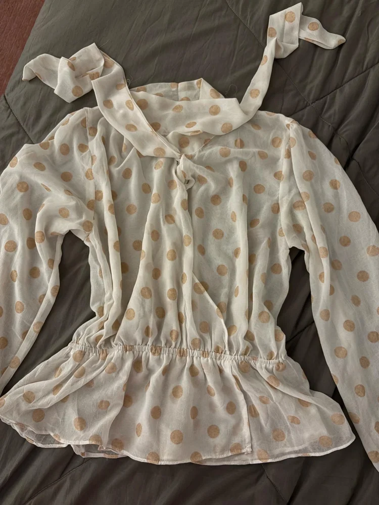 Blouses