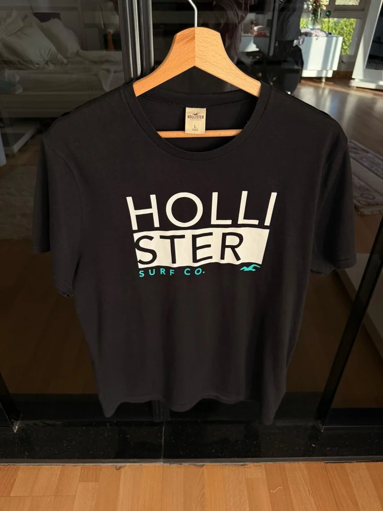 Hollister & Co T-shirts