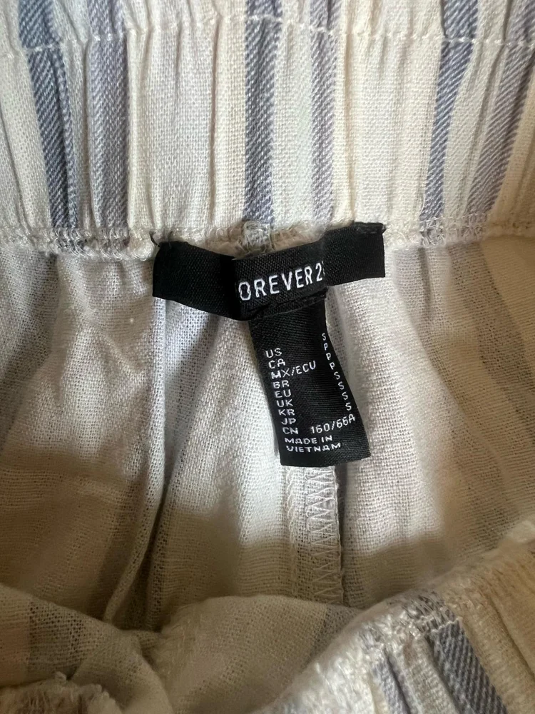 Forever 21 Shorts, size XS / 34 / 6, photo 3