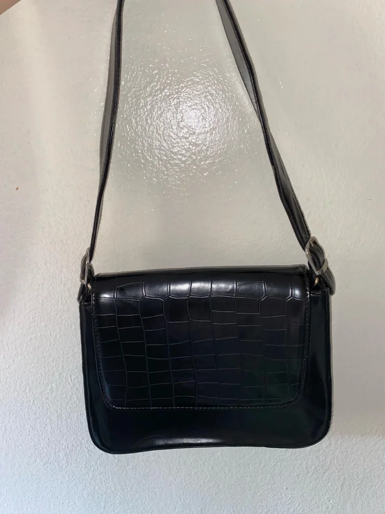 Local Shoulder Bag