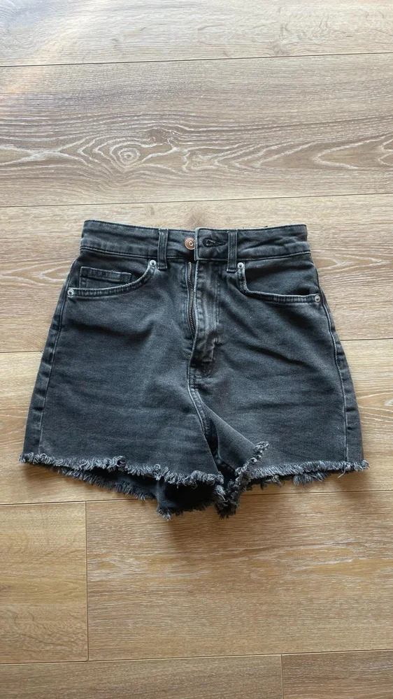 H&M Shorts