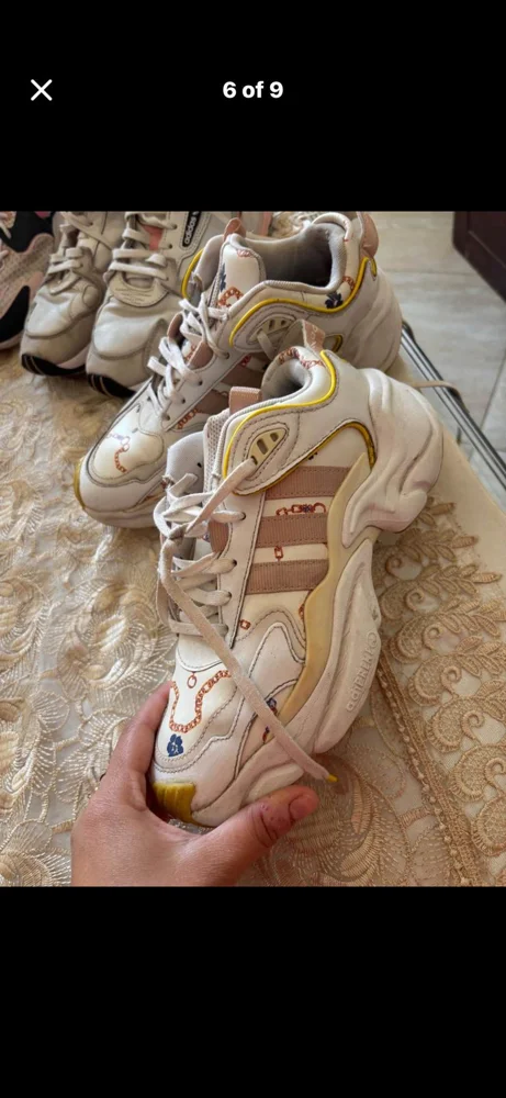 adidas Originals Sneakers