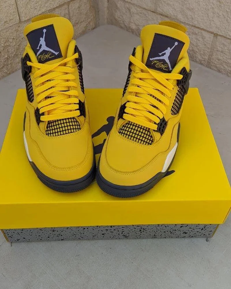Air Jordan Sneakers, size 37, photo 3