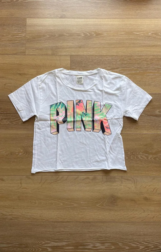 Pink T-shirts