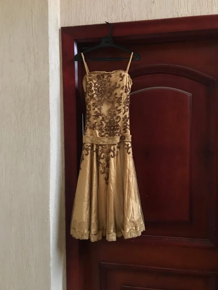 Midi Dresses