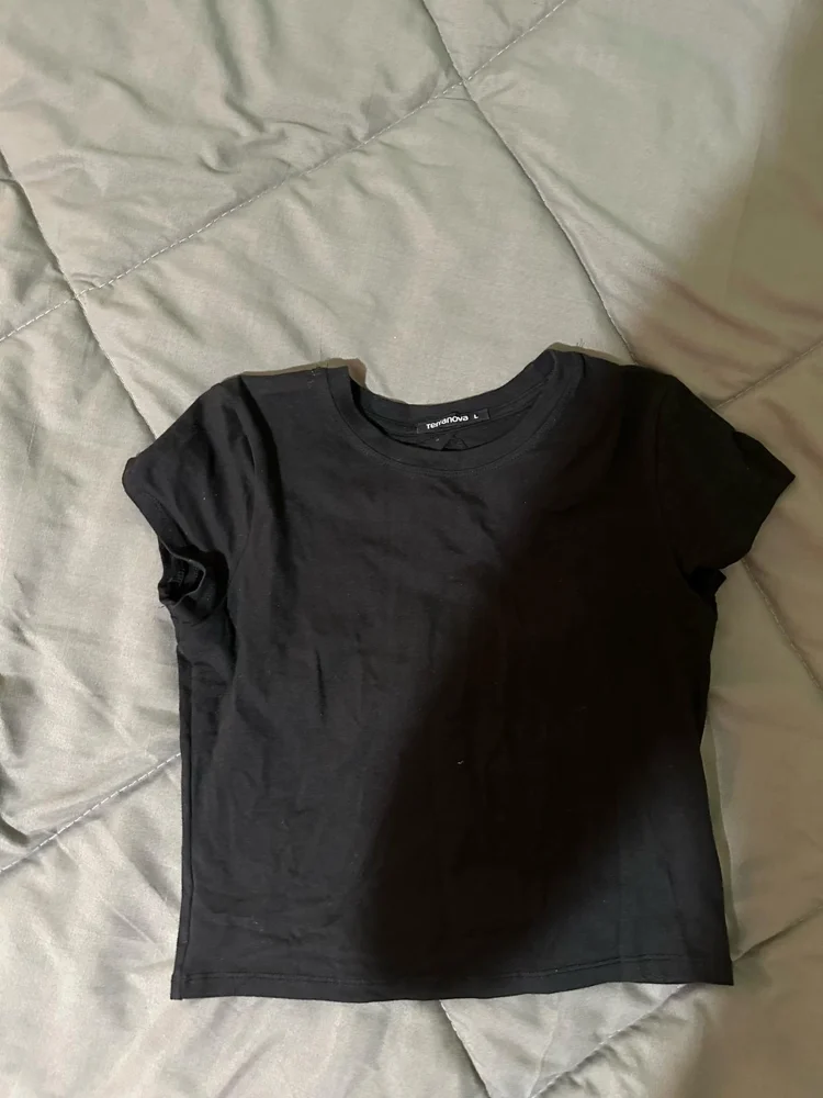 Terranova Crop Tops