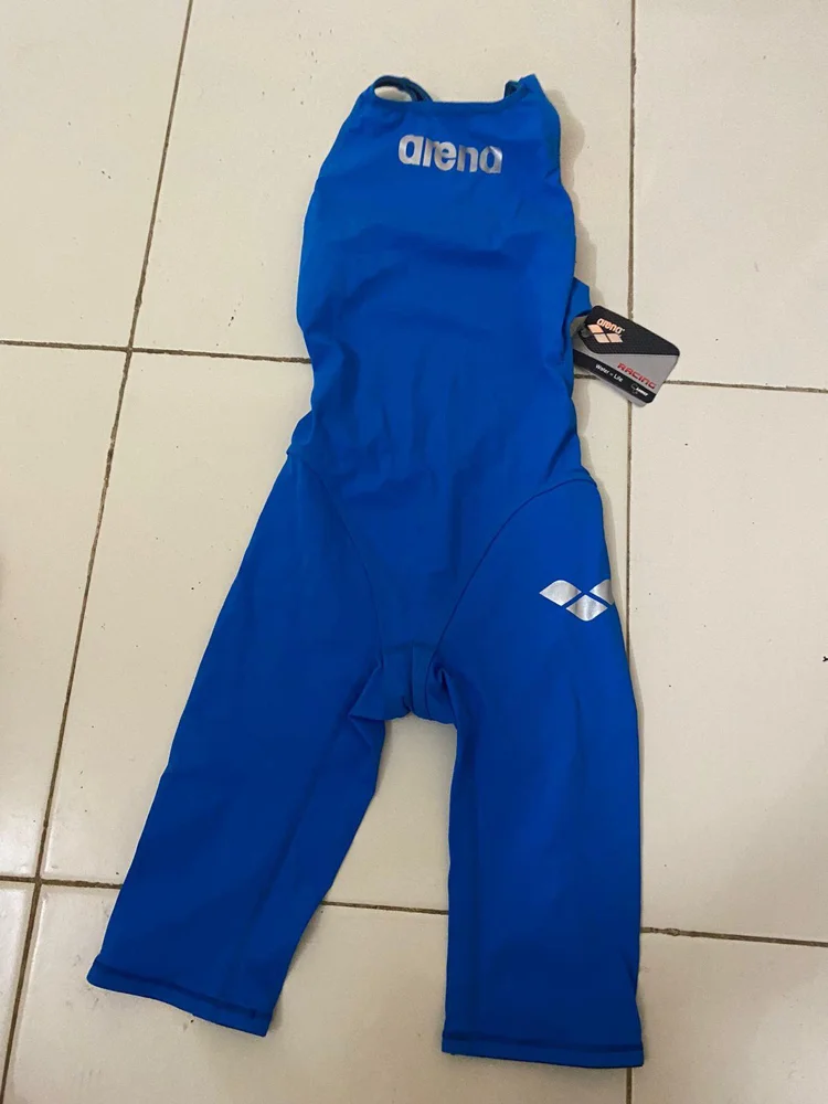 Arena One-Piece Swimsuits