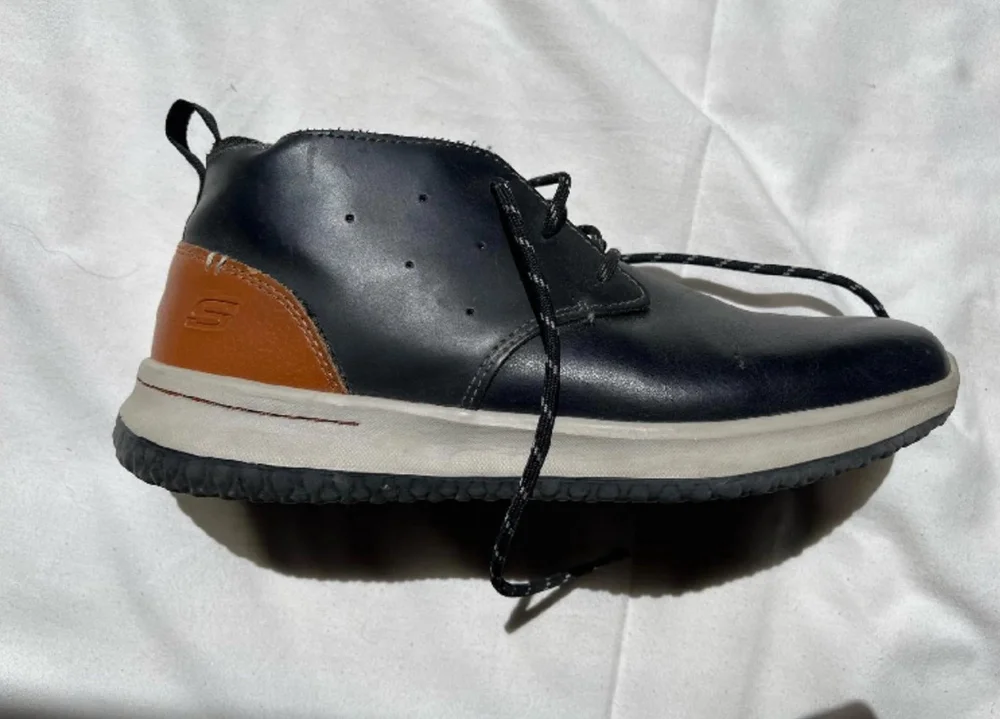 Sneakers, size 42, photo 2