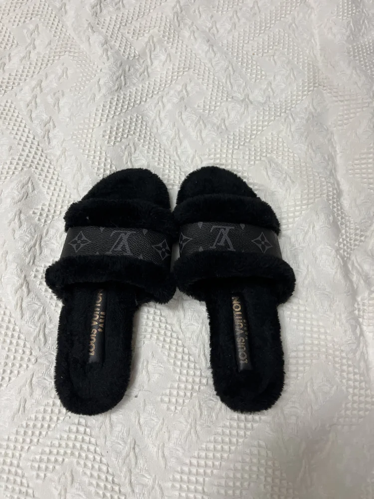 Louis Vuitton Flip-flops, size 36, photo 2