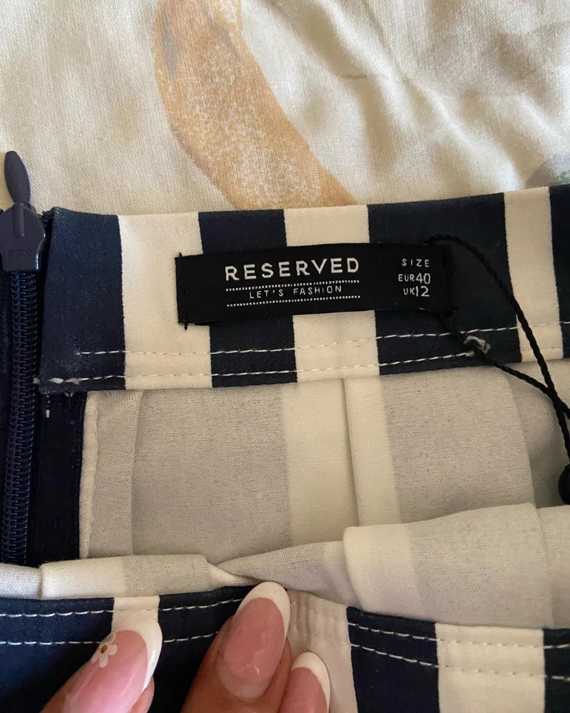 Reserved Skirts, size L / 40 / 12, photo 3