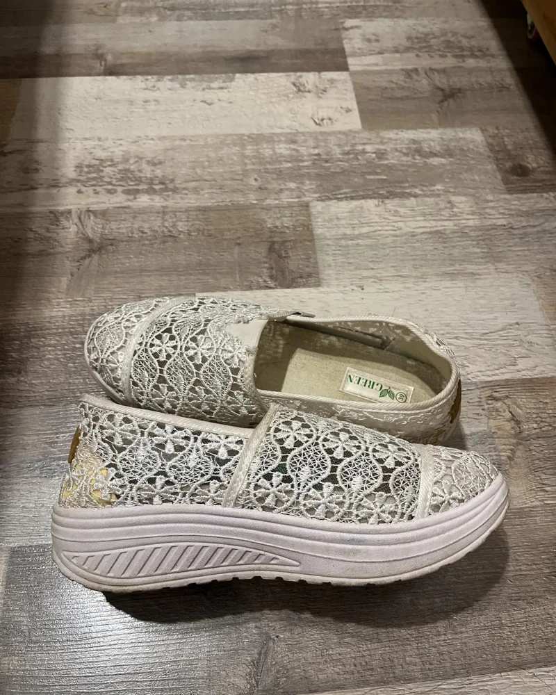 Sneakers, size 39, photo 3